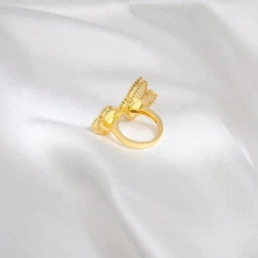 ¡®Glow¡¯LUCKY BETWEEN THE FINGER RING
