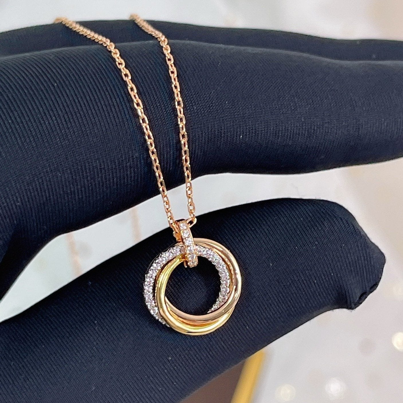 GlowTRINITY NECKLACE SILVER GOLD PINK GOLD DIAMONDS