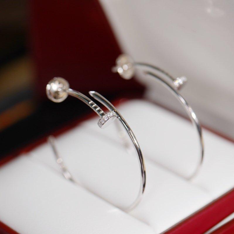 GlowJUSTE EARRINGS DIAMONDS 1.8MM