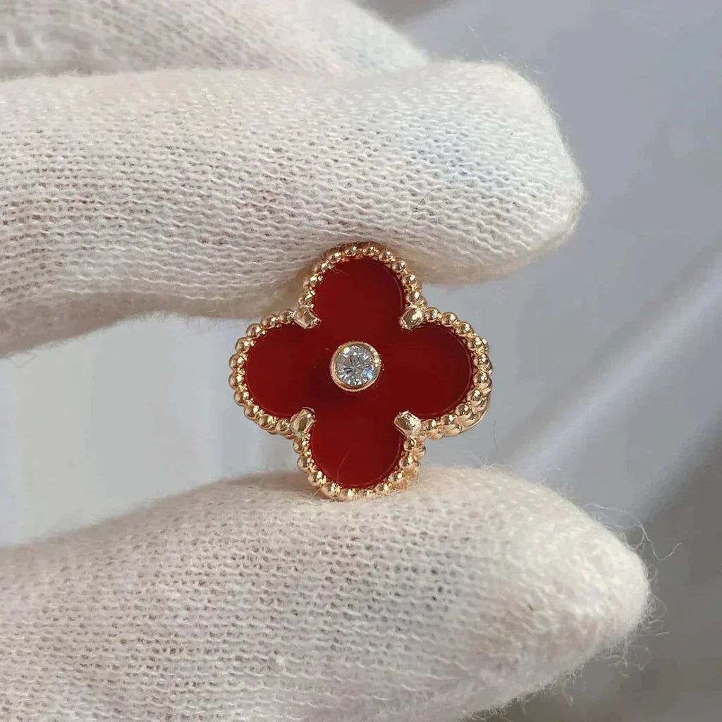 ¡®Glow¡¯CLOVER MEDIUM 1 MOTIFS CARNELIAN  DIAMOND earrings