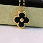 ¡®Glow¡¯CLOVER 15MM DIAMOND ONYX NECKLACE