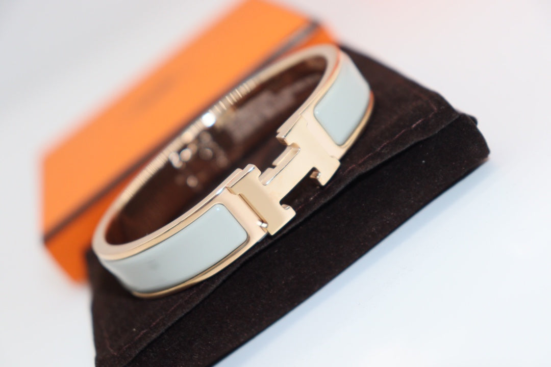 GlowH LIGHT BLUE BRACELET