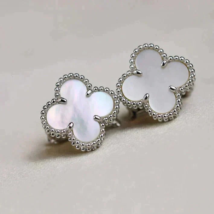 ¡®Glow¡¯CLOVER MEDIUM 1 MOTIFS  WHITE MOP EARRINGS SILVER