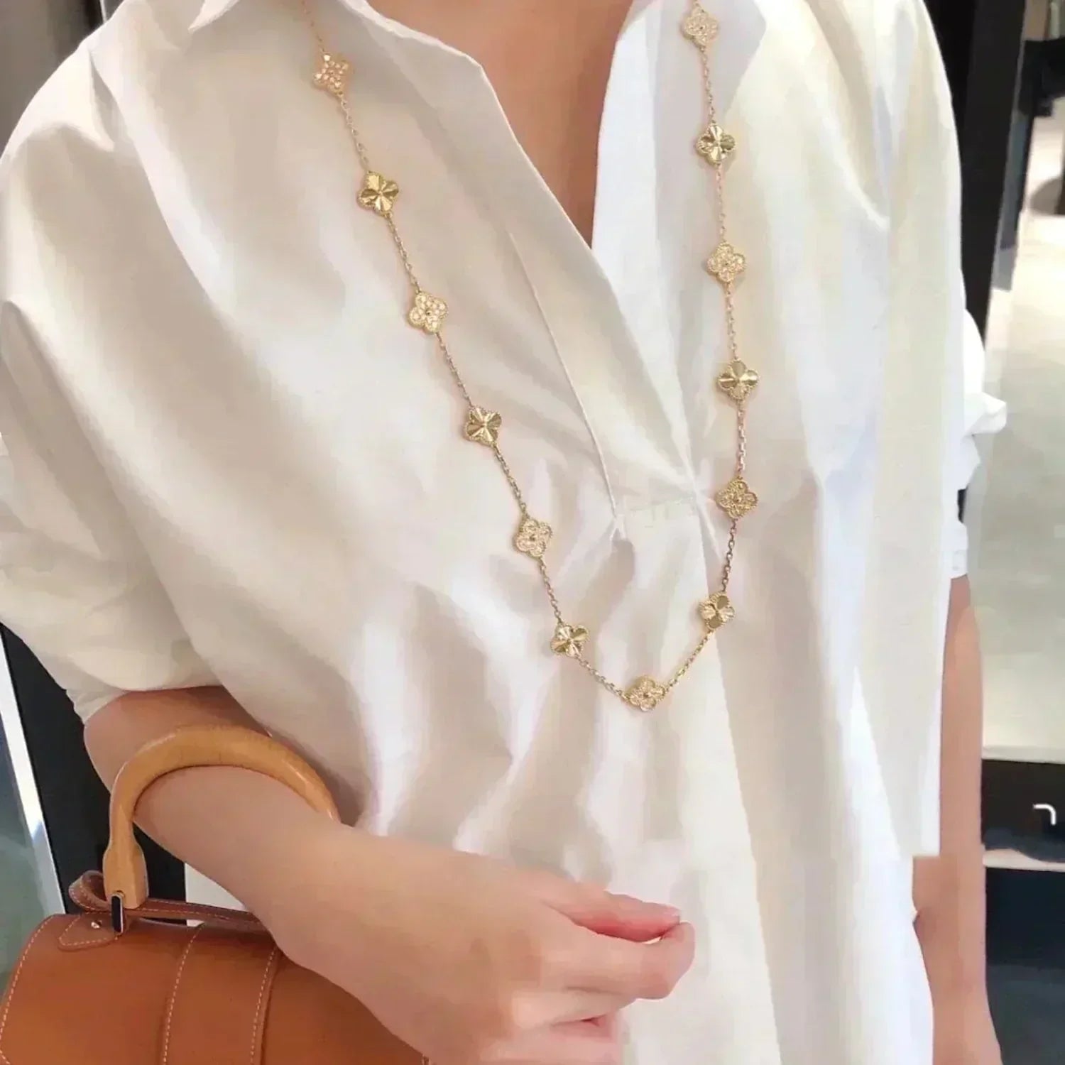 ¡®Glow¡¯CLOVER 20 MOTIFS LASER DIAMOND NECKLACE