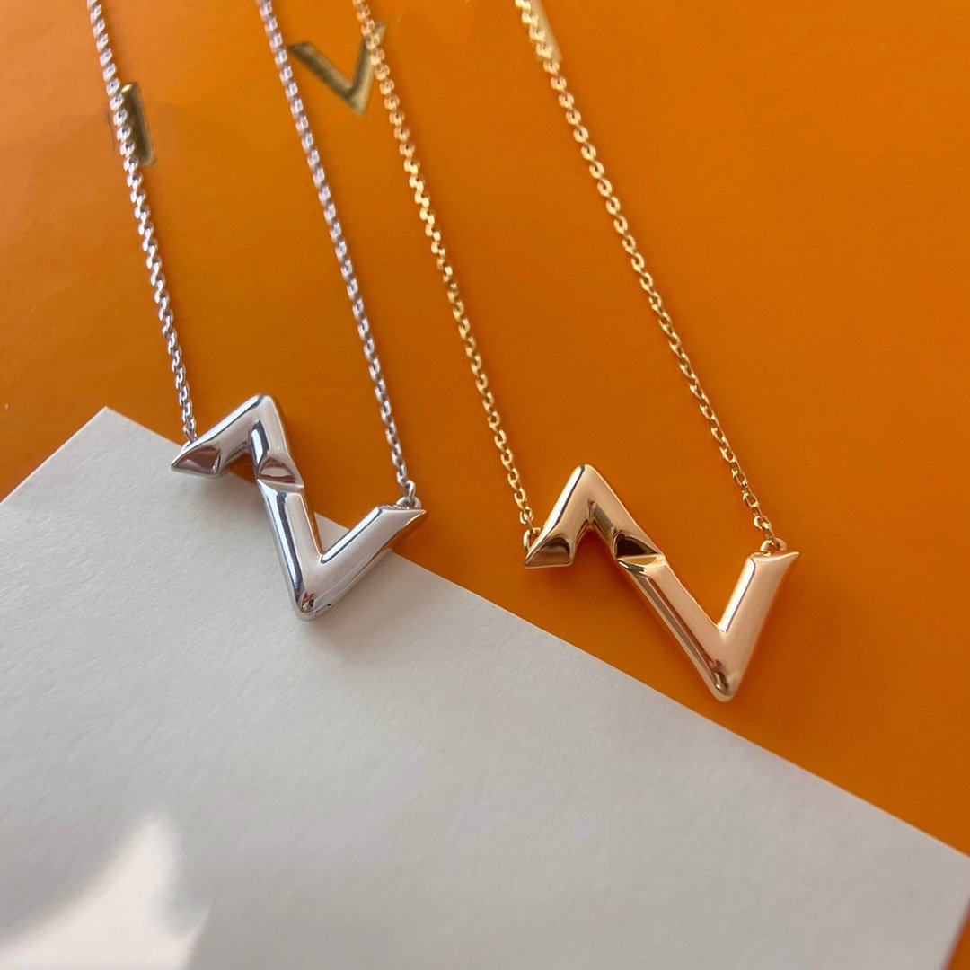 GlowVOLTE UPSIDE DOWN NECKLACE