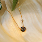 GlowSUN PEDANT PINK GOLD 1 DIAMOND NECKLACE