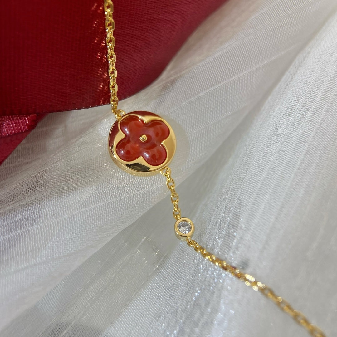 GlowSUN PEDANT CARNELIAN BRACELET
