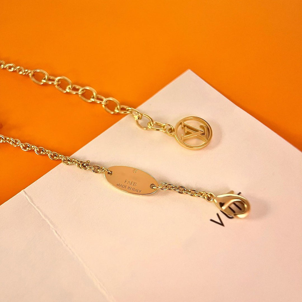 GlowLOGO STAR MOTIF GOLD BRACELET