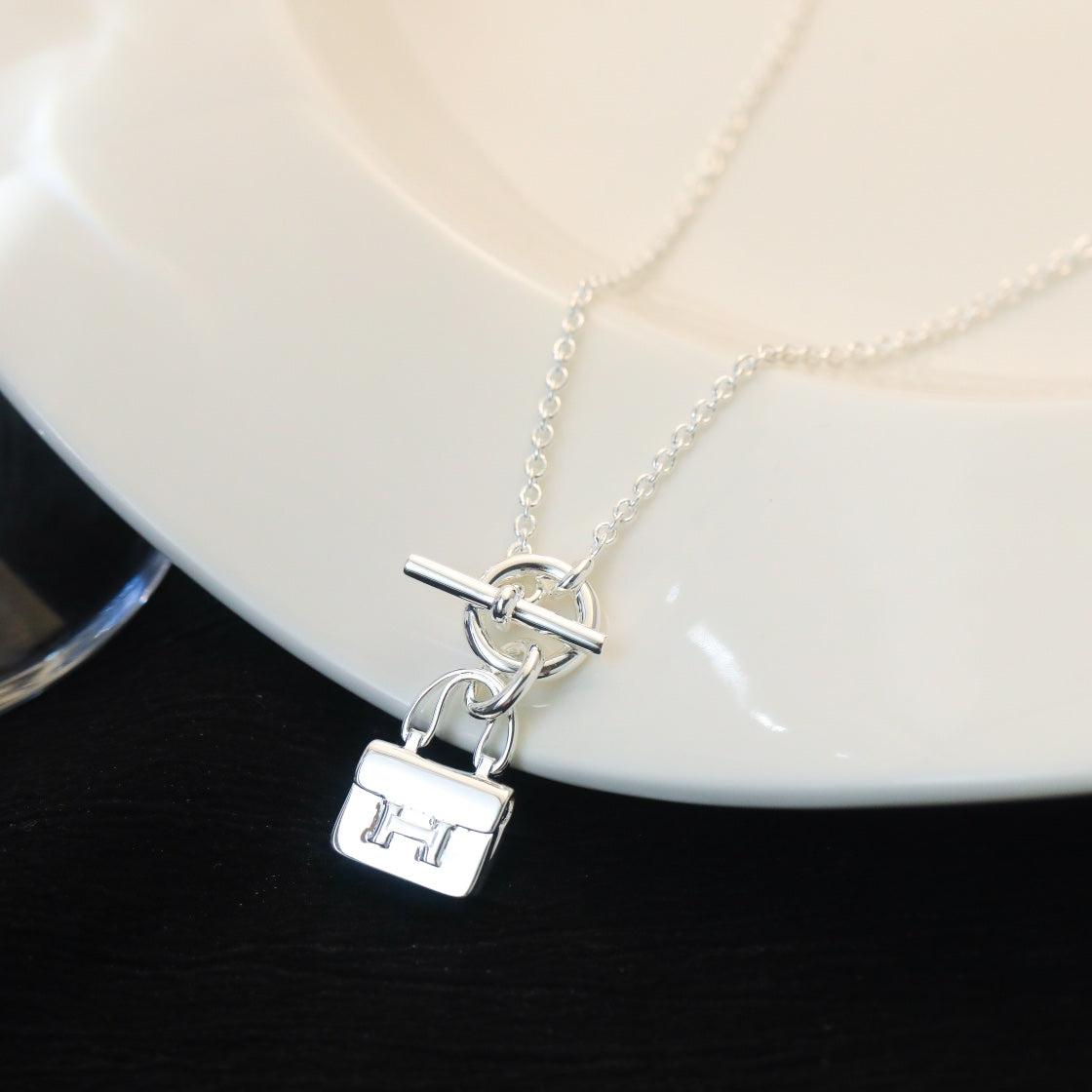 GlowPOP H PEDANT SILVER NECKLACE