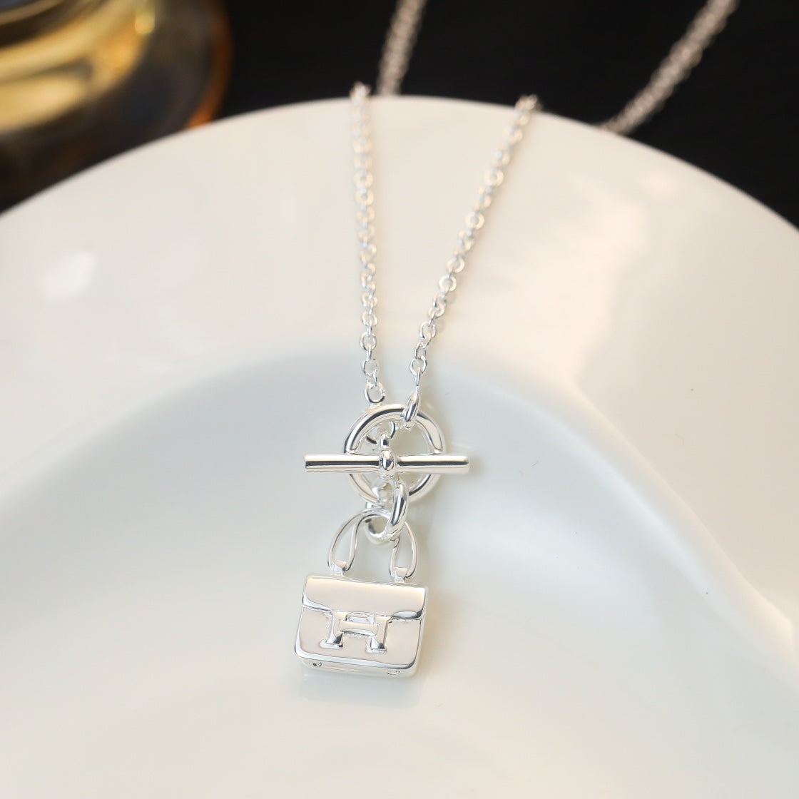 GlowPOP H PEDANT SILVER NECKLACE