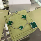 ¡®Glow¡¯CLOVER 5 MOTIFS SIVLER MALACHITE BRACELET