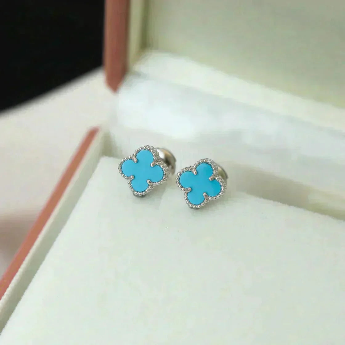 ¡®Glow¡¯CLOVER MINI 9.5MM ONYX STUD EARRINGS SILVER