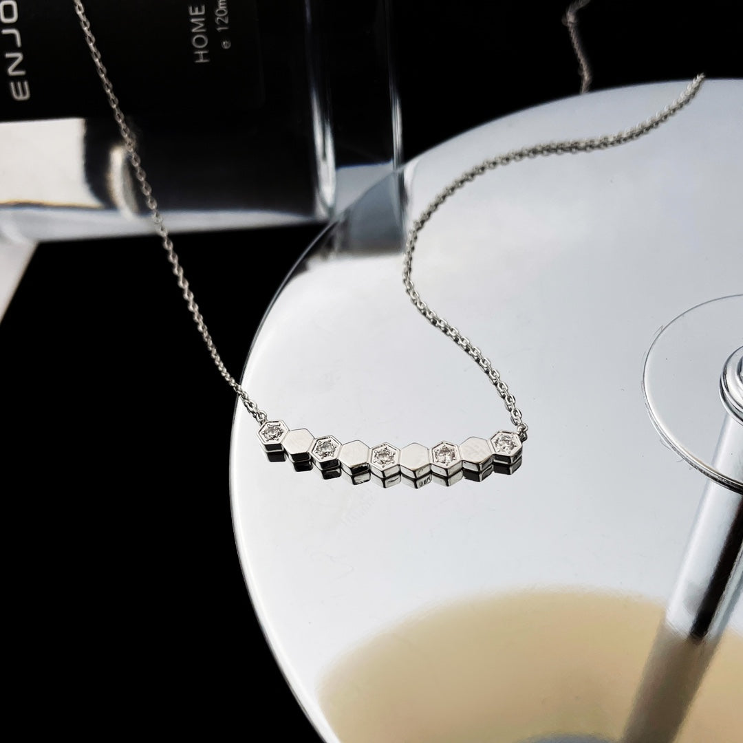 GlowBEE MY LOVE DIAMOND NECKLACE