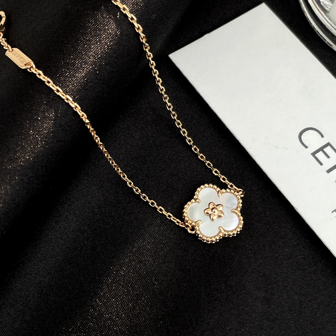 ¡®Glow¡¯LUCKY SPRING ROSE GOLD MOP BRACELET