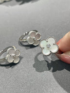 ¡®Glow¡¯CLOVER SILVER MOP DIAMOND RING