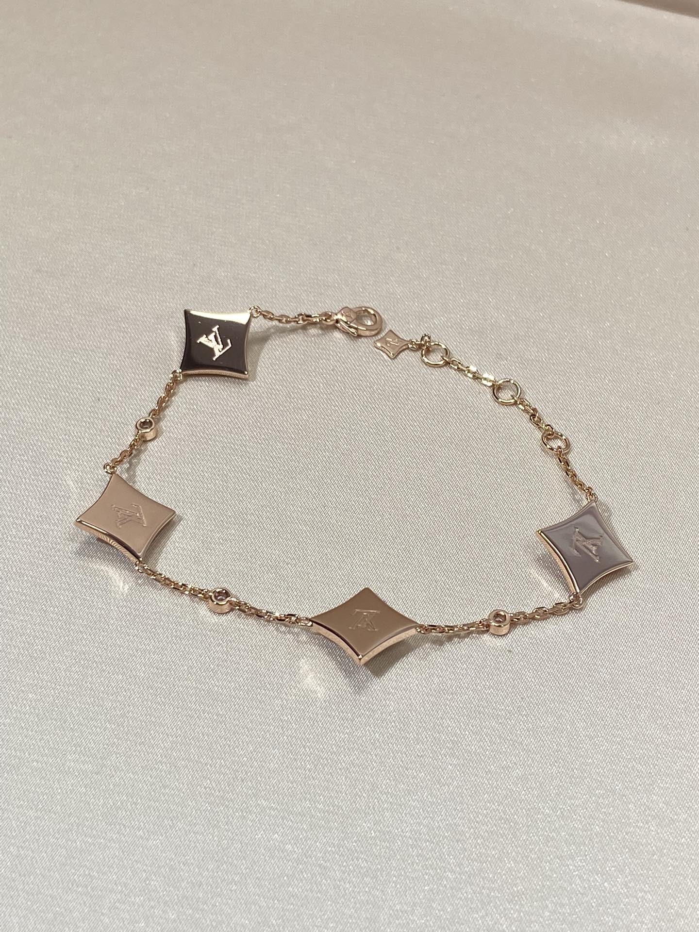 GlowSTAR 4 MOTIF MOP DIAMOND PINK GOLD BRACELET
