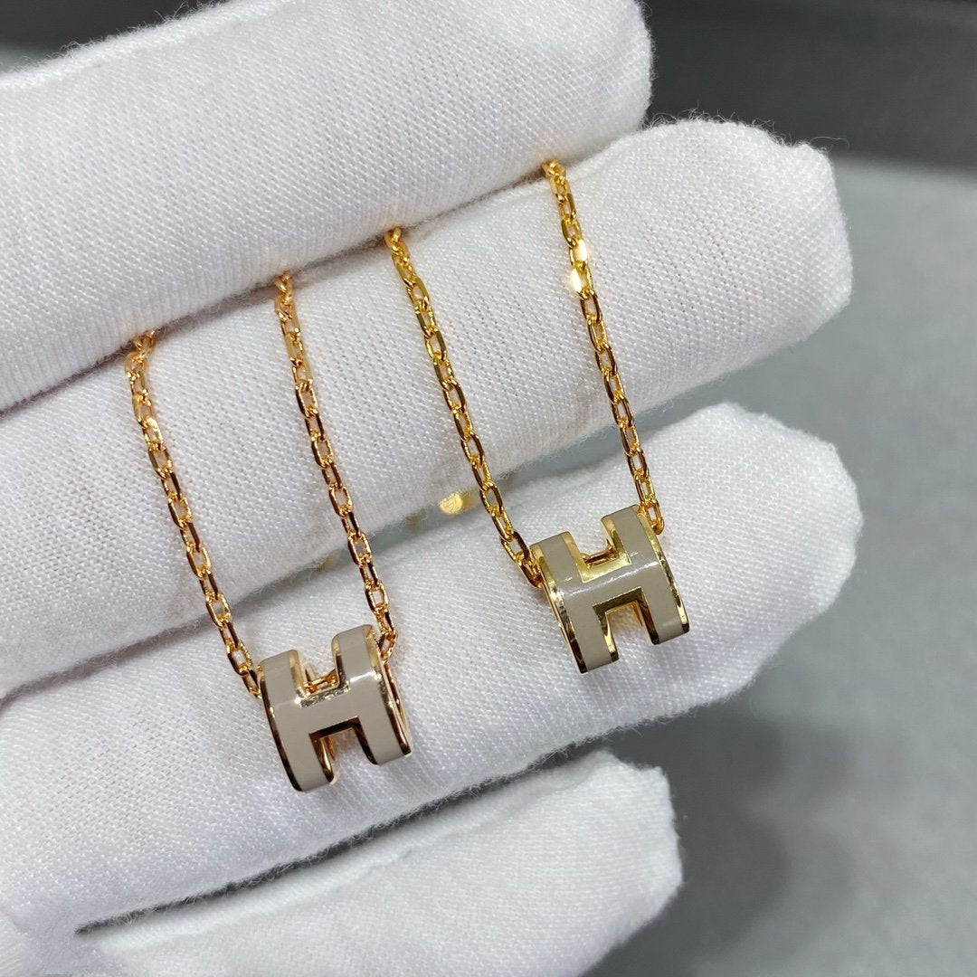 GlowMINI POP H NECKLACE