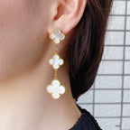 ¡®Glow¡¯CLOVER MOP 3 MOTIFS GOLD EARRINGS