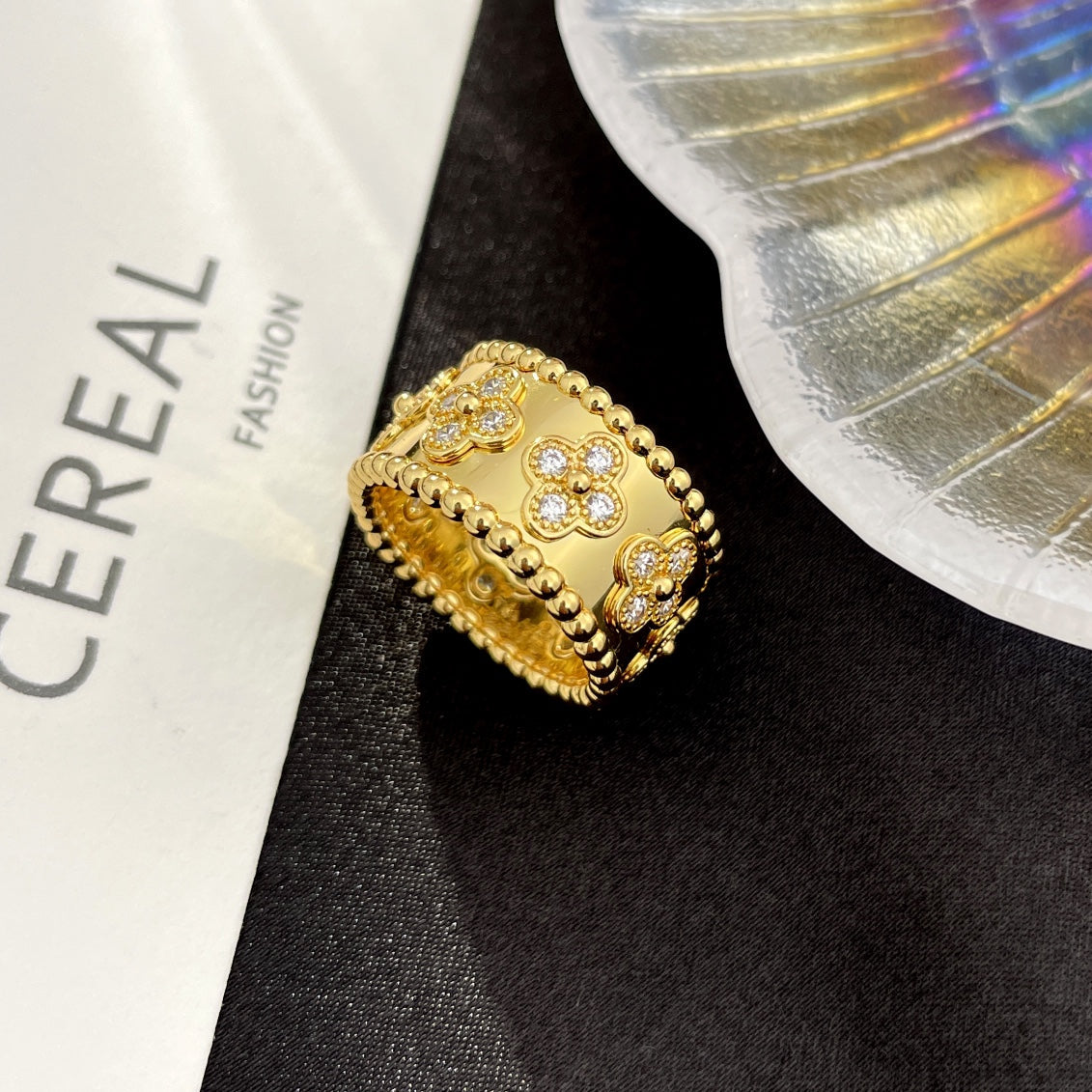 ¡®Glow¡¯PERLEE DIAMOND LARGE RING
