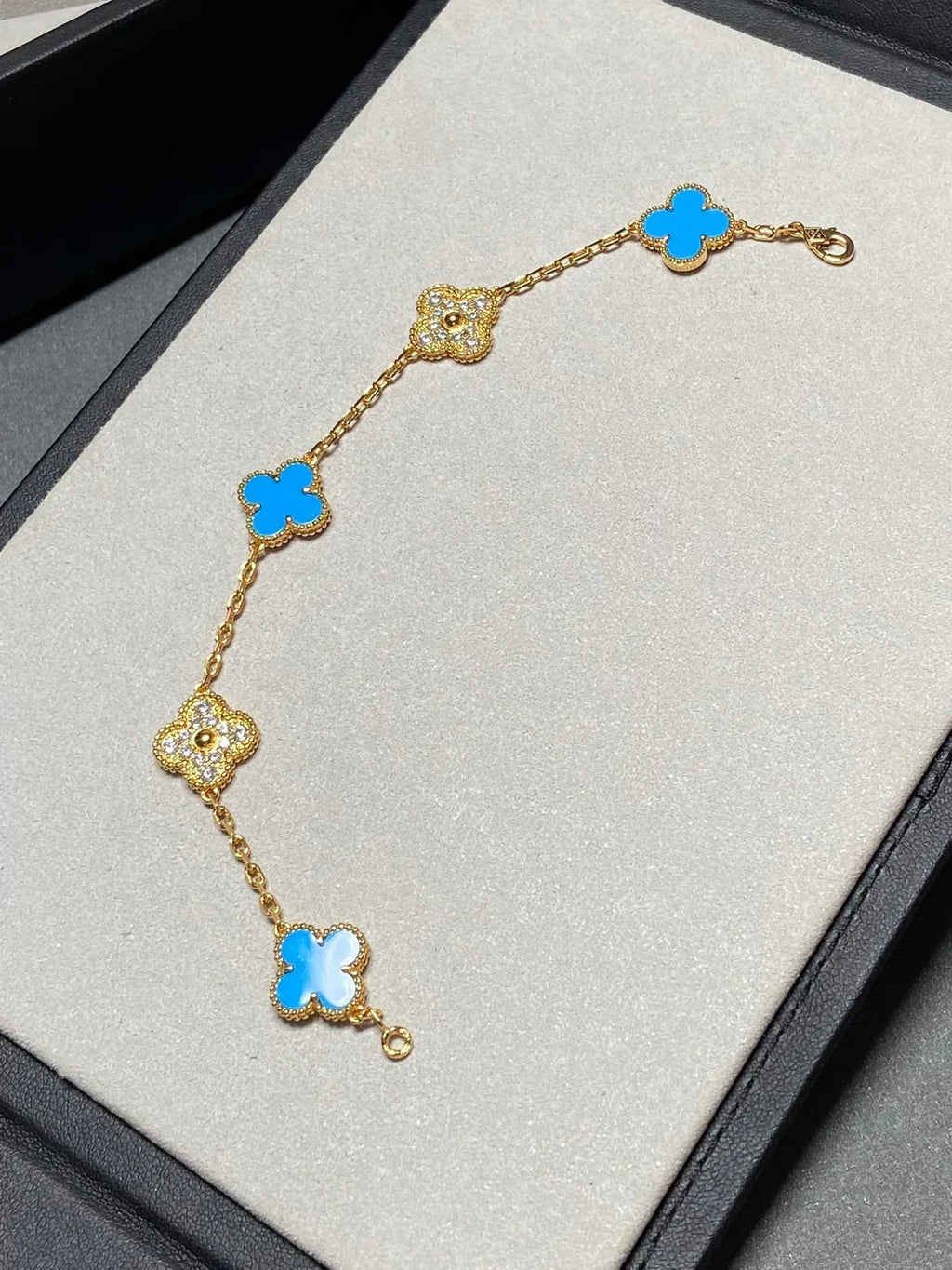 [Glow]New  CLOVER 5 MOTIF BLUE AGATE BRACELET COLLECTION