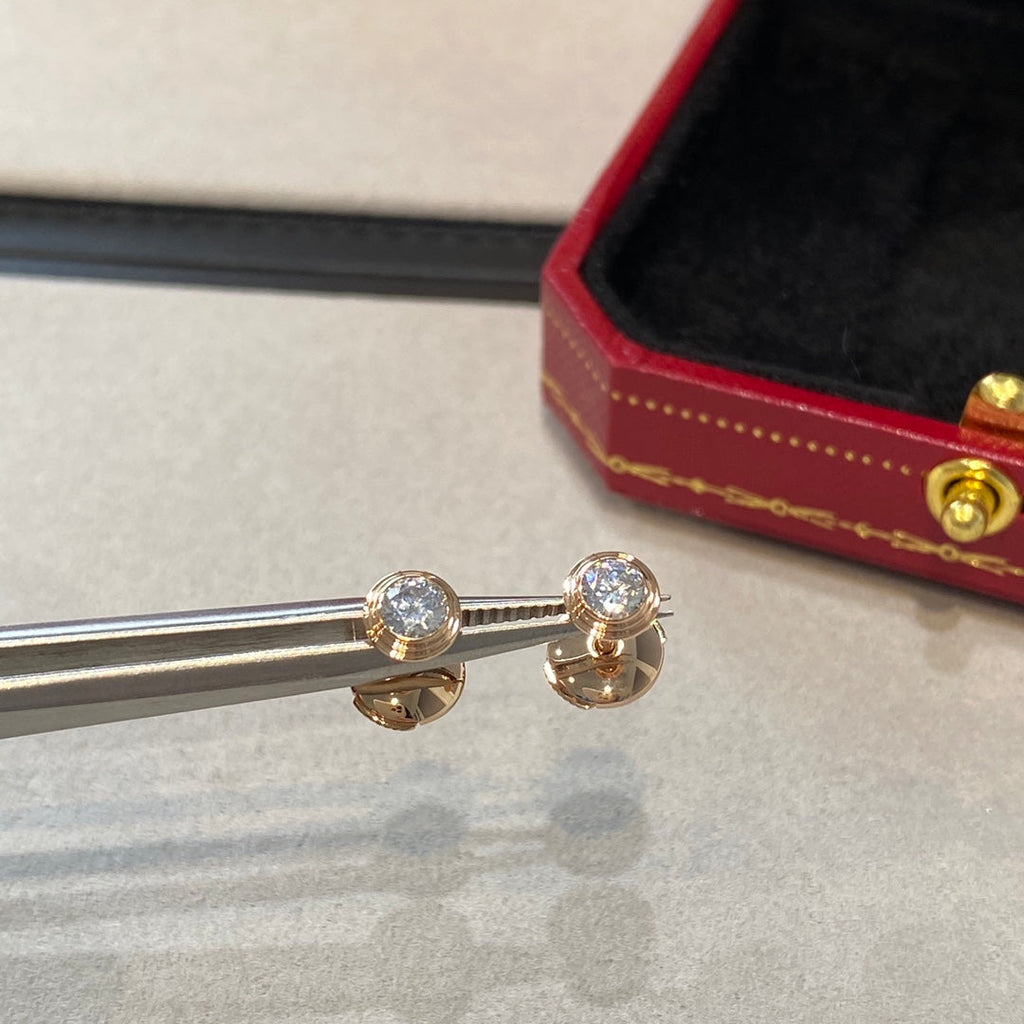 GlowDAMOUR DIAMOND EARRINGS