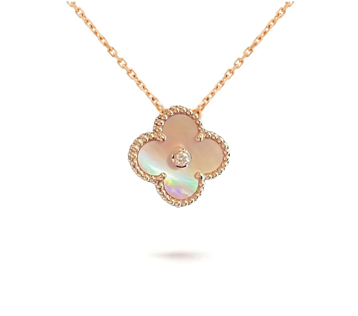 GlowCHRISTMAS LIMITED EDITION NECKLACE COLLECTION