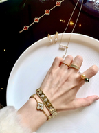 ¡®Glow¡¯CLOVER BRACELET 8MM DIAMONDS