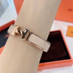 GlowH cream-colored BRACELET