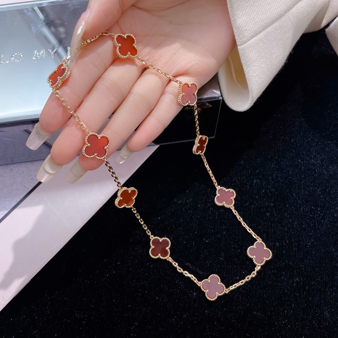 ¡®Glow¡¯CLOVER 10 MOTIFS CARNELIAN NECKLACE