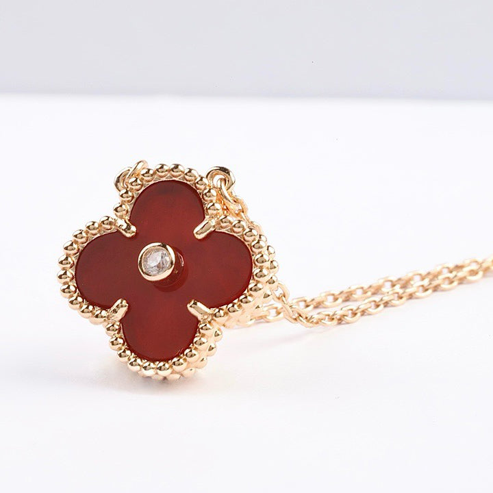 ¡®Glow¡¯CLOVER 15MM DIAMOND CARNELIAN NECKLACE