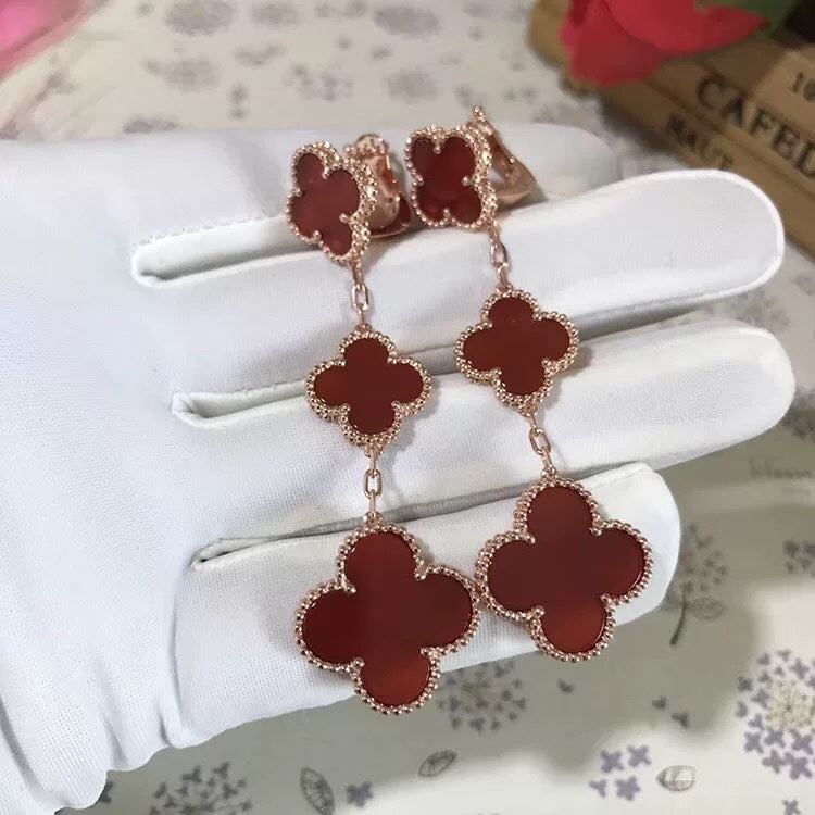 ¡®Glow¡¯CLOVER 3 MOTIF CARNELIAN DROP EARRINGS