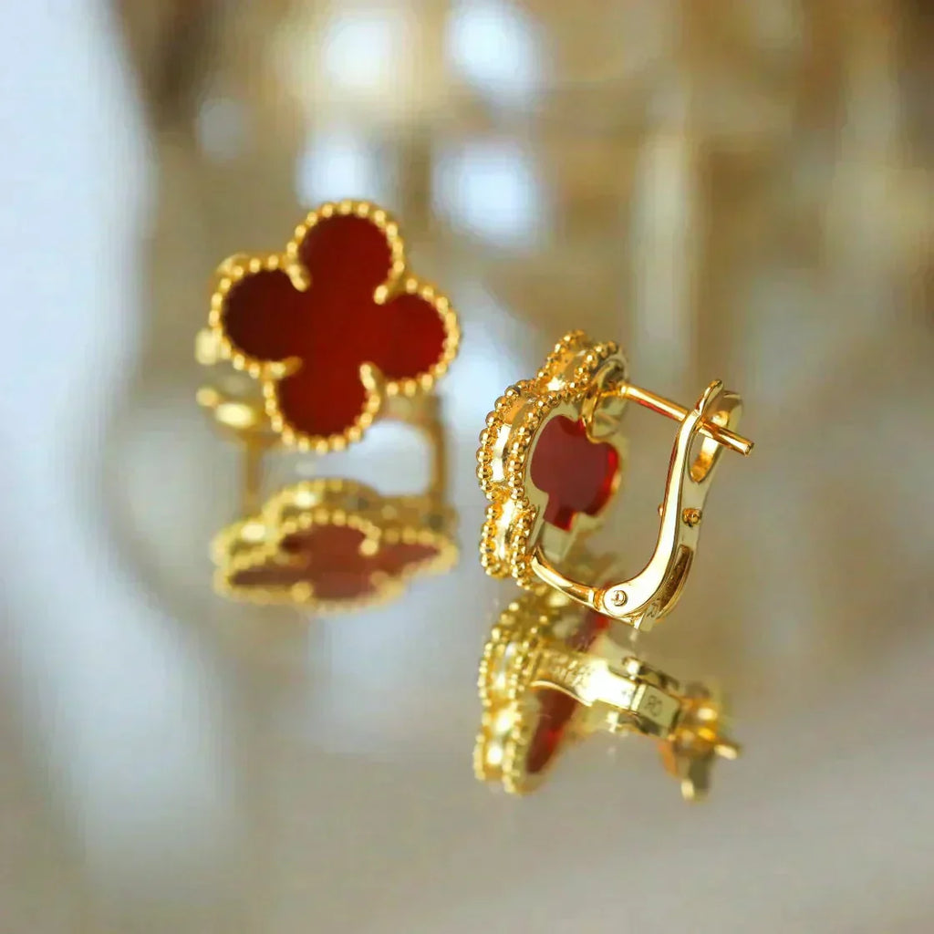 ¡®Glow¡¯CLOVER MEDIUM 1 MOTIFS CARNELIAN  EARRINGS