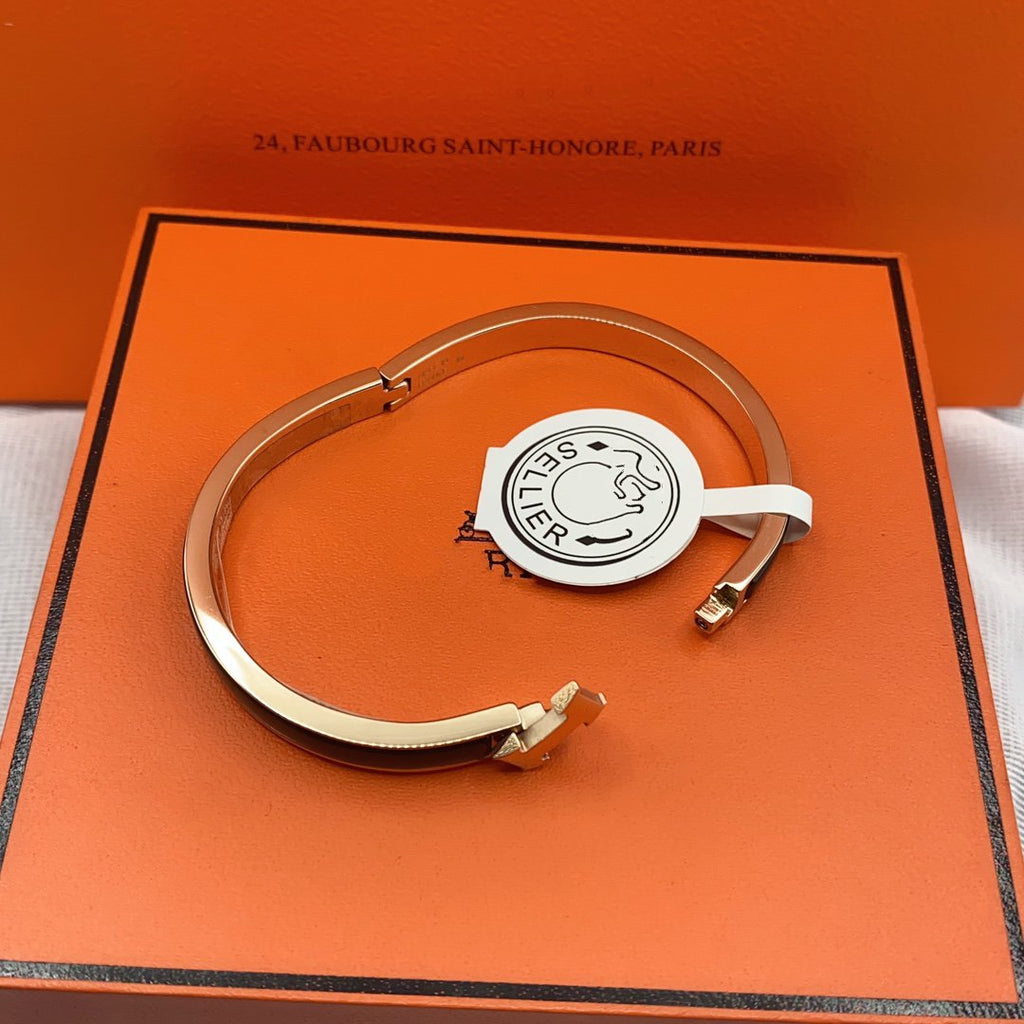 GlowCLASSIC HM CLIC BLACK 8MM ENAMEL BRACELET