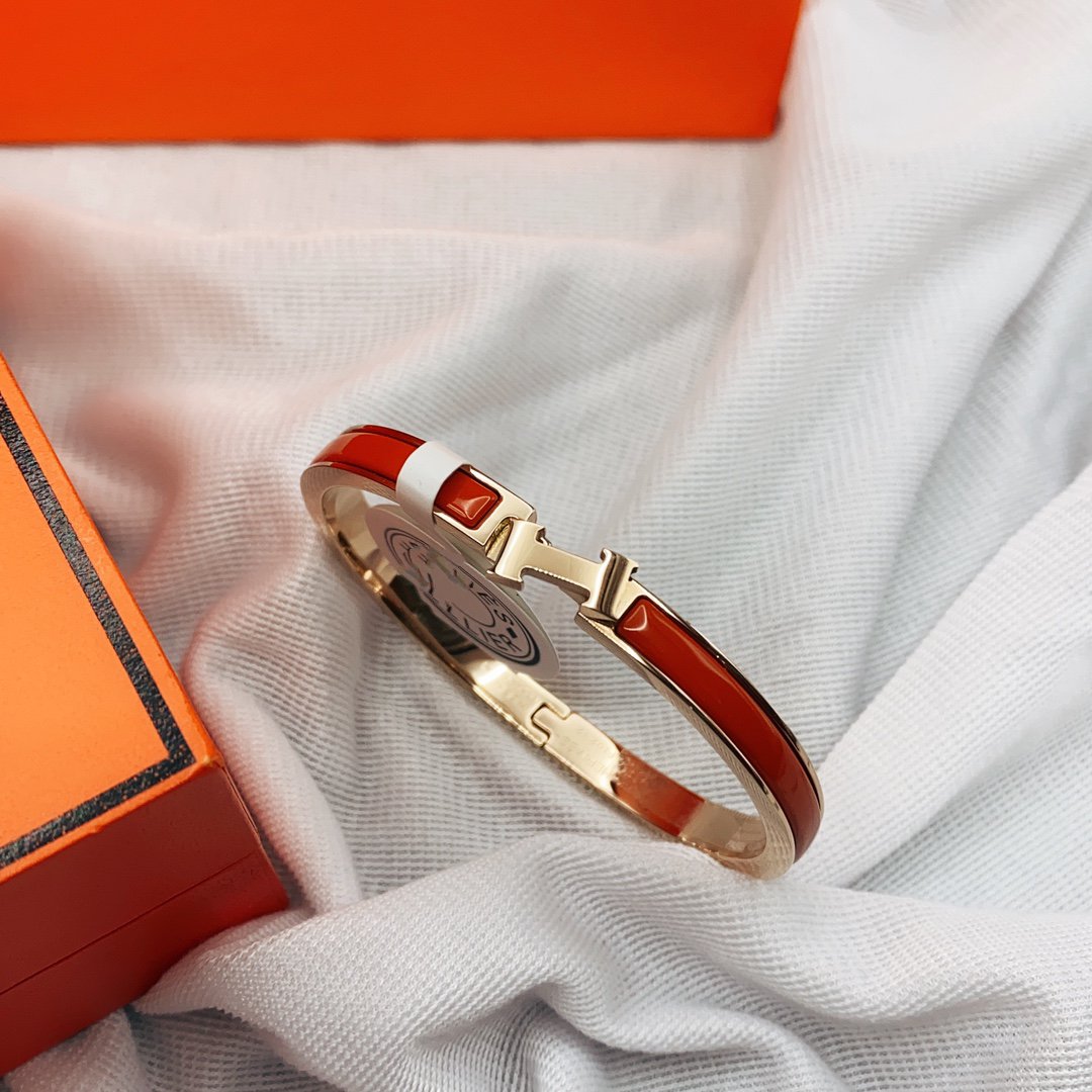 GlowCLASSIC HM CLIC RED 8MM ENAMEL BRACELET