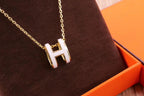 GlowHM CLIC YELLOW ENAMEL GOLD NECKLACE