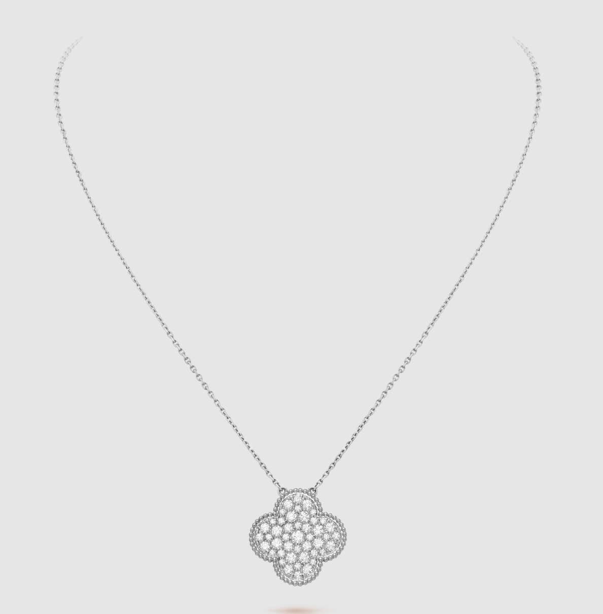 ¡®Glow¡¯CLOVER 25MM LARGE PENDANT DIAMOND PAVED SILVER NECKLACE