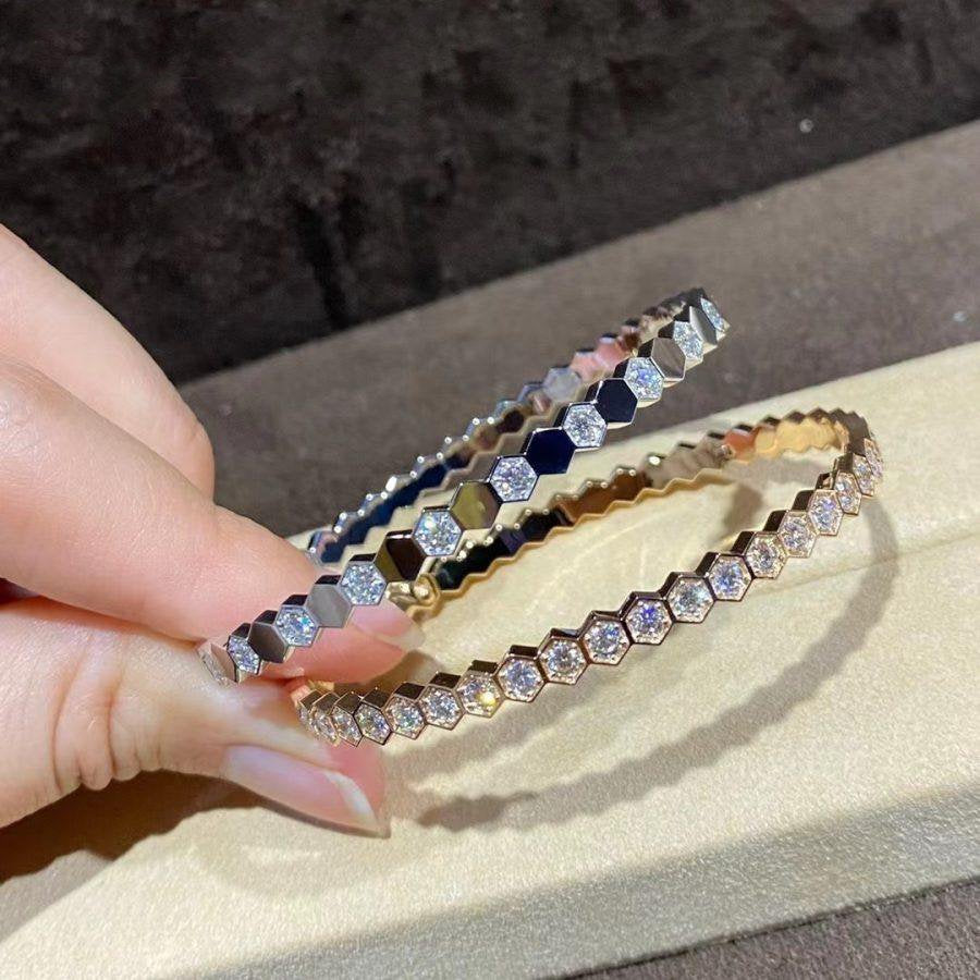 GlowBEE LOVE GOLD BRACELET FULL DIAMOND