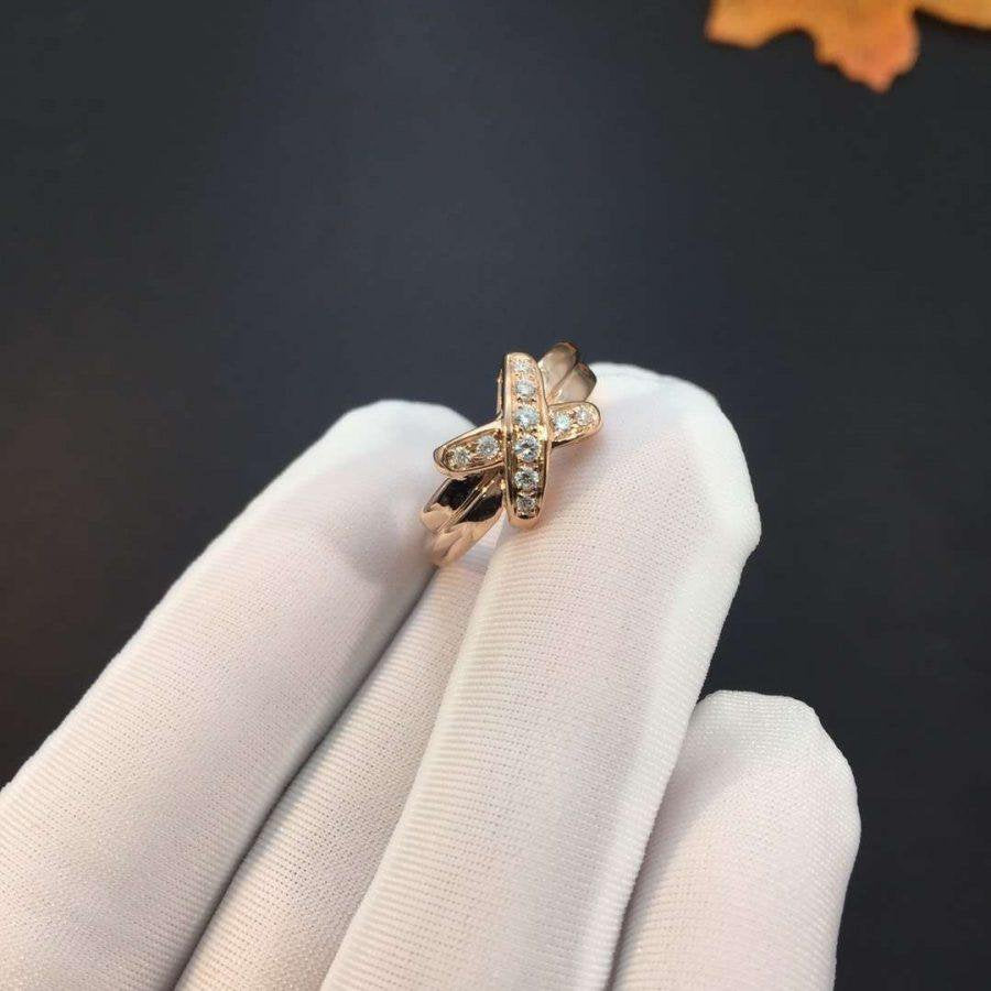 GlowJEUX DE PINK GOLD DIAMOND RING