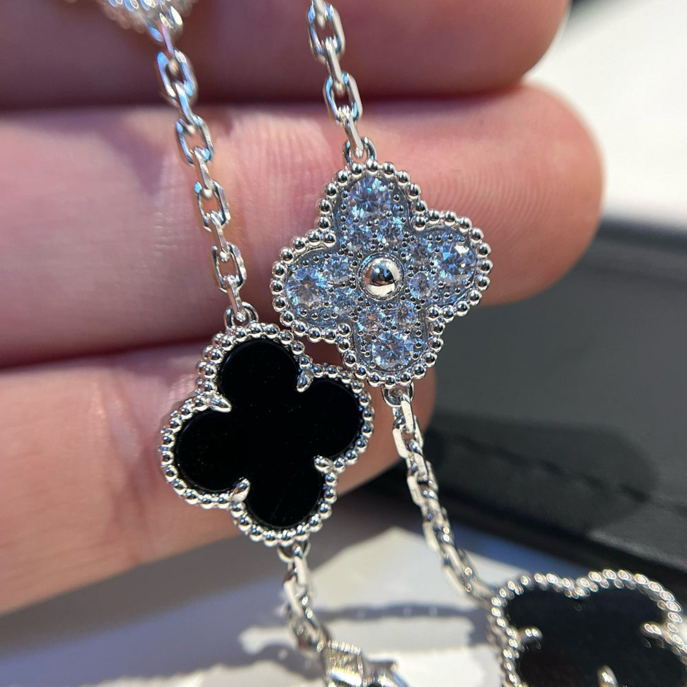 [Glow]New  CLOVER 5 MOTIF ONYXS BRACELET COLLECTION