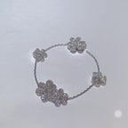 ¡®Glow¡¯FRIVOLE SILVER 5 FLOWERS BRACELET