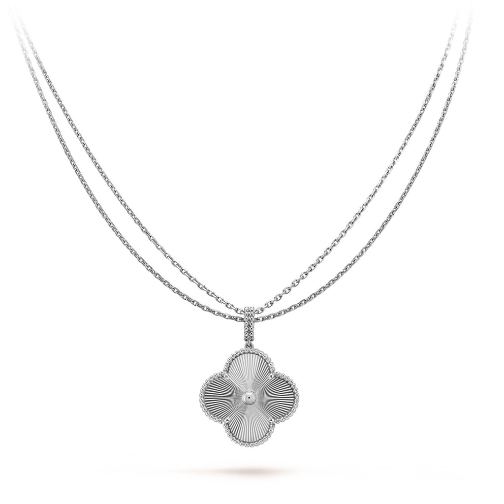 ¡®Glow¡¯CLOVER 25MM SILVER BIG CLOVER NECKLACE