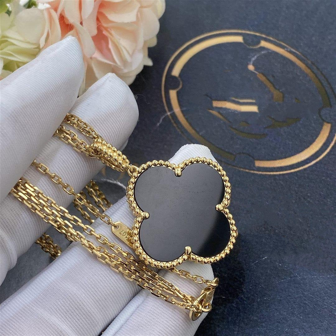 ¡®Glow¡¯CLOVER 25MM GOLD ONYX BIG CLOVER NECKLACE