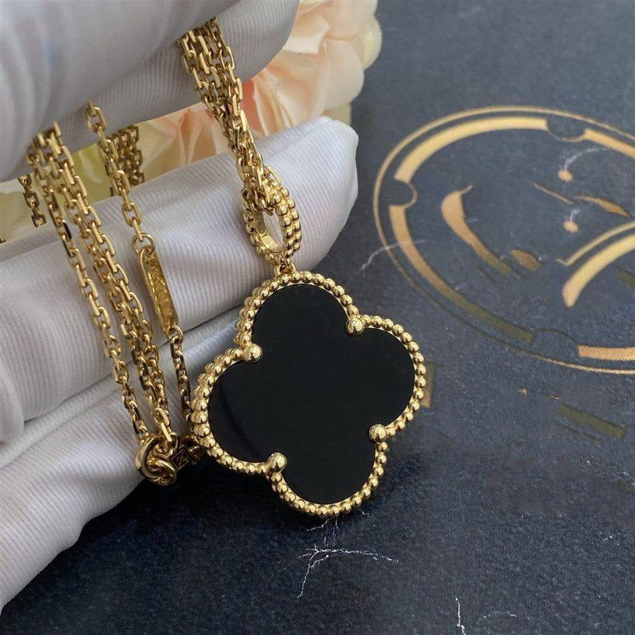 ¡®Glow¡¯CLOVER 25MM GOLD ONYX BIG CLOVER NECKLACE
