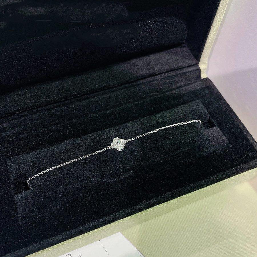 ¡®Glow¡¯CLOVER  SINGLE FLOWER BRACELET SILVER