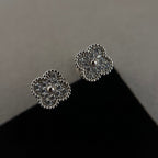 ¡®Glow¡¯CLOVER MINI DIAMOND STUD EARRINGS